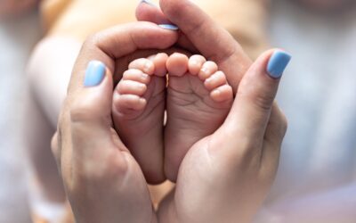 Ostetrica a domicilio in Lombardia, parte il progetto per le neomamme